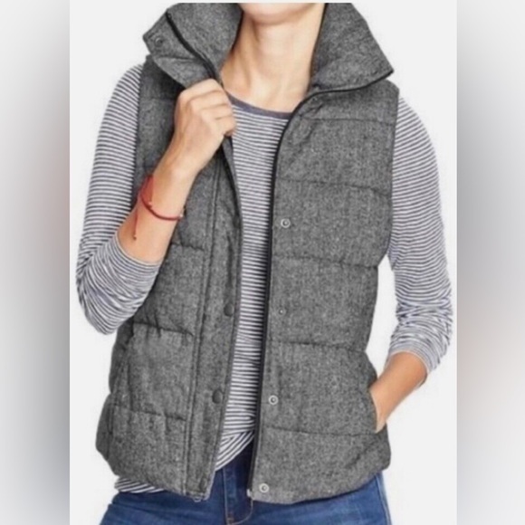 Old Navy Jackets & Blazers - Old Navy Women's Gray Wool Blend Tweed Zip-Up Sleeveless Puffer Vest Siz…